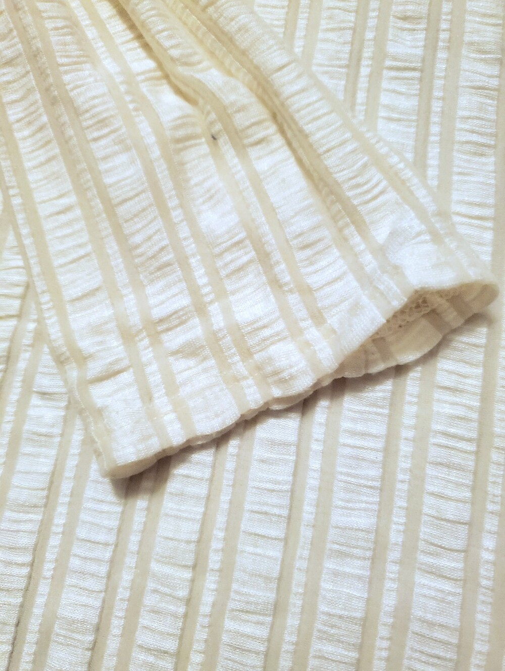 Romantic Ruffled Top - Picture 9 of 11